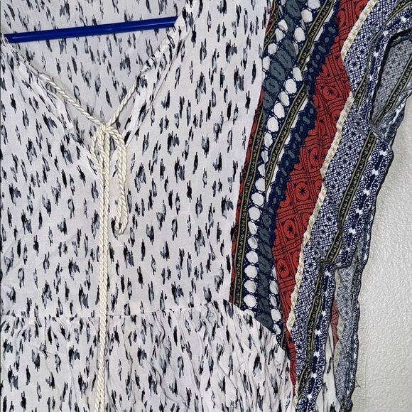 Umgee Black and White Tie Front Bohemian Relaxed Top Large - Picture 6 of 13